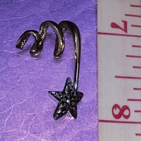 10K W/Y Gold Shooting Star Slide Pendant - Picture 2 of 16